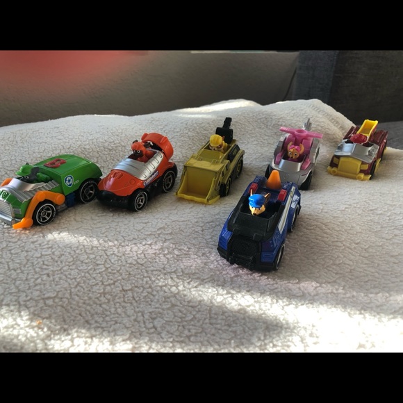 Paw Patrol True Metal 6 Collectible Die Cast Vehicles - Picture 8 of 12